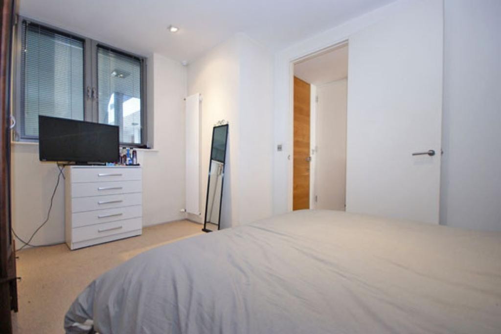 Images for 21 Plumbers Row,  London, E1