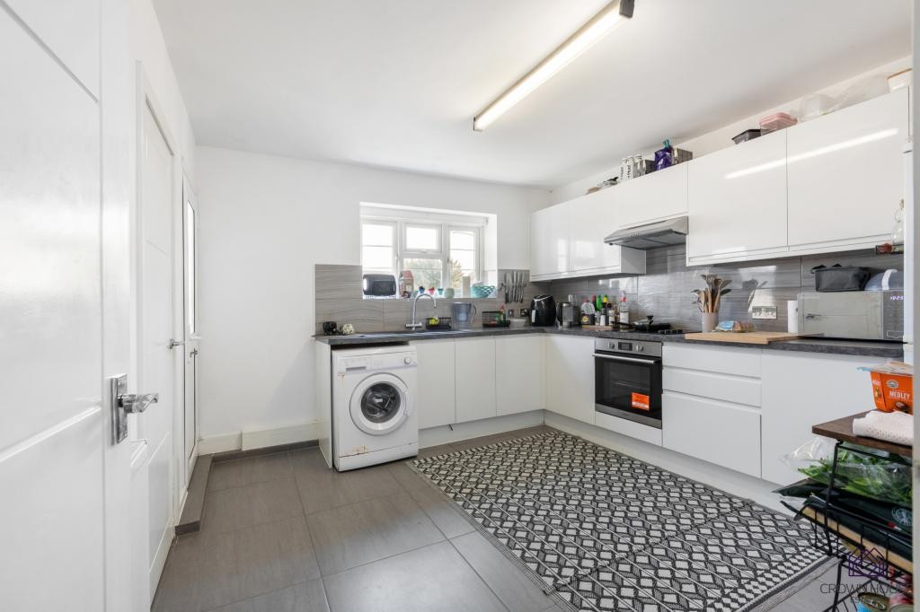 Images for 306B Firs Lane,  London, N13