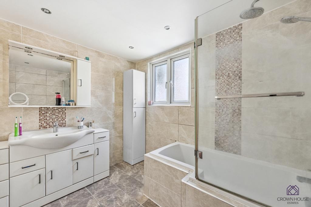 Images for Chadwin Road,  London, E13