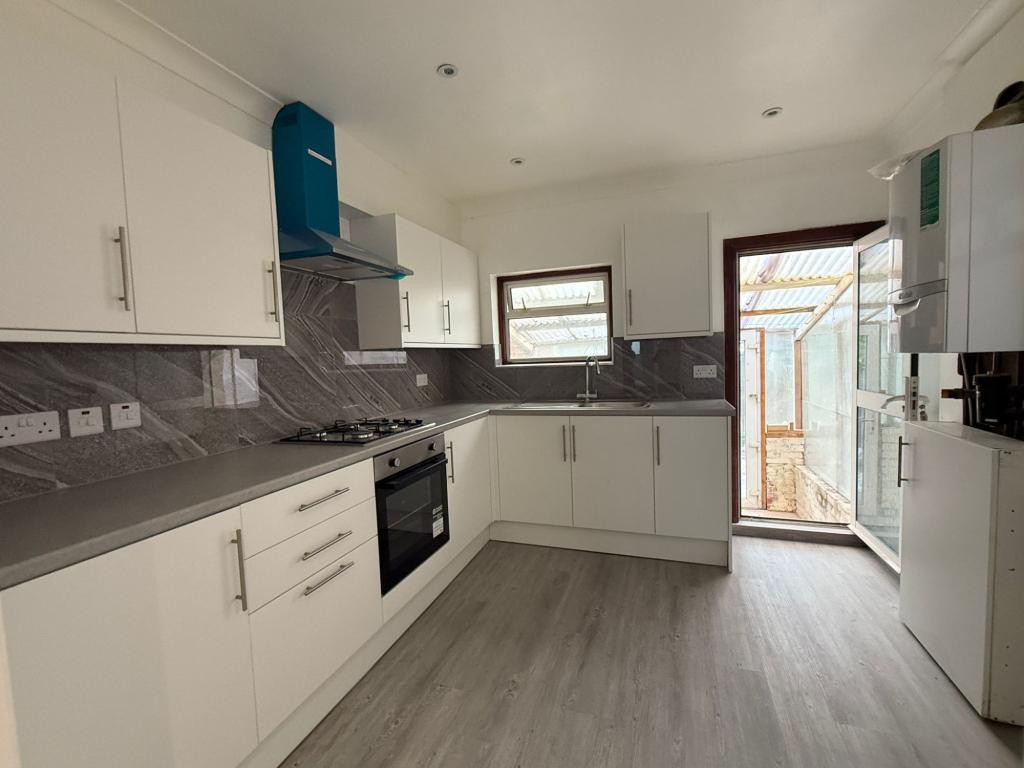 Images for Squires Lane, Finchley , London, N3
