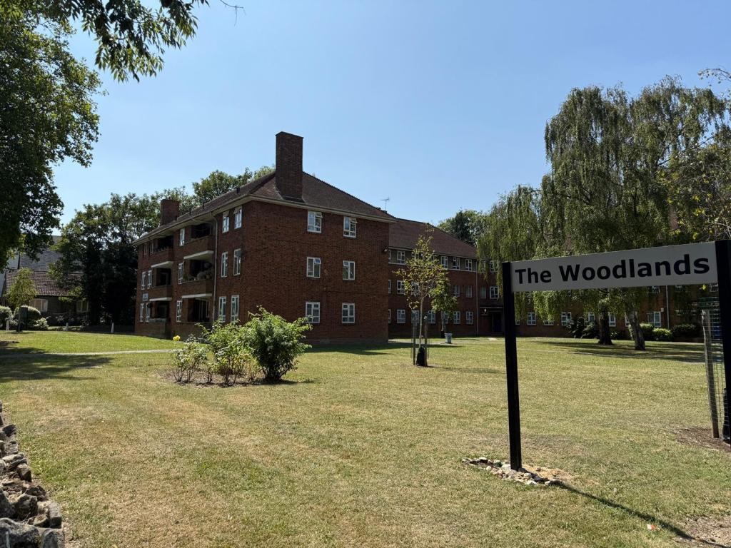 Images for The Woodlands, High Road, London, N12