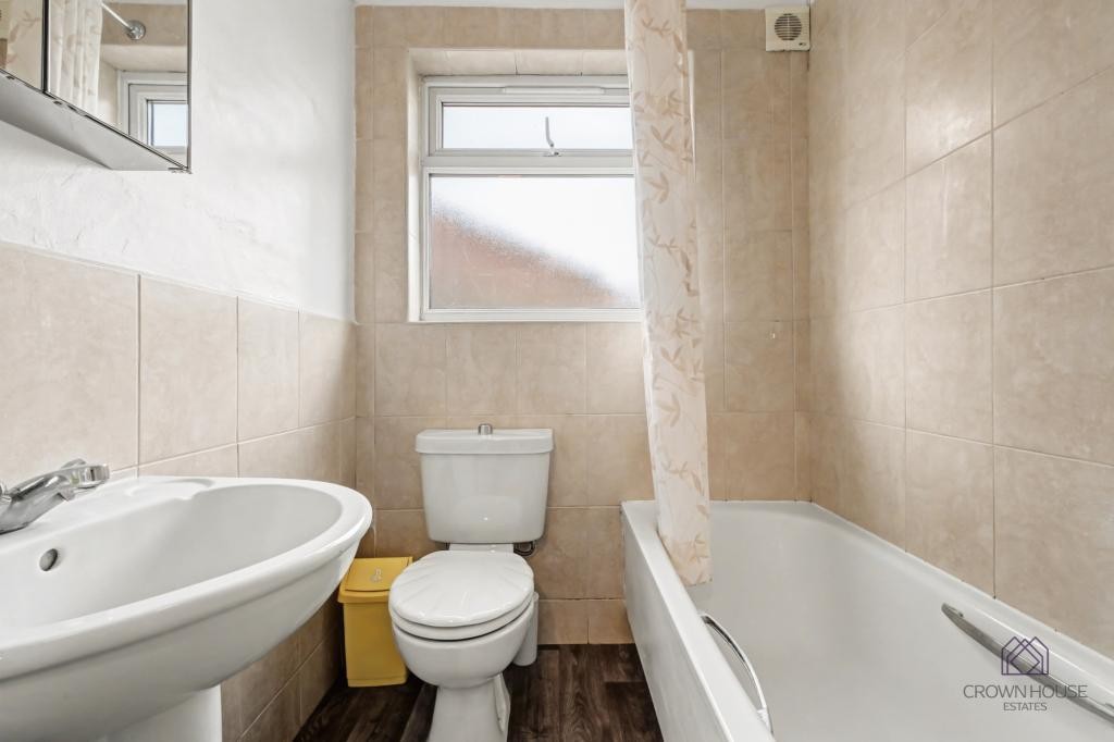 Images for Oakleigh Close,  London, N20