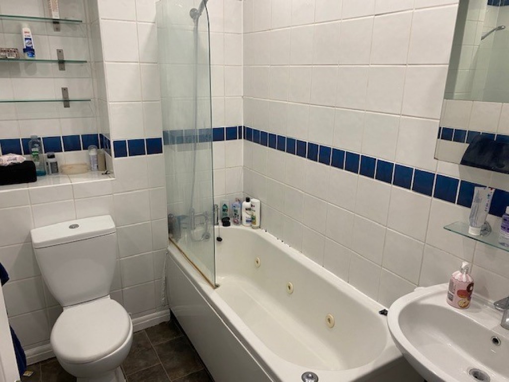 Images for Bridgehouse Court, 109 Blackfriars Road, London, SE1
