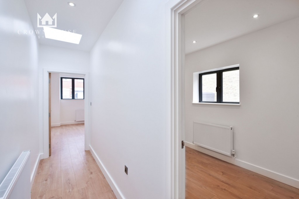 Images for Woodside Park Road,  London, N12