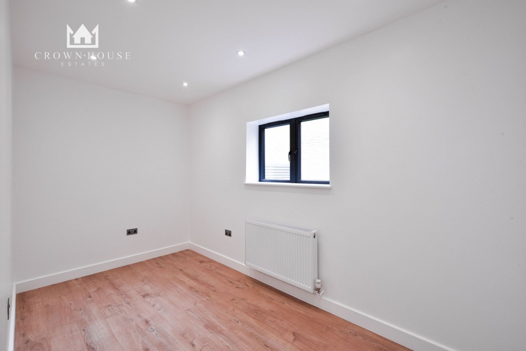 Images for Woodside Park Road,  London, N12