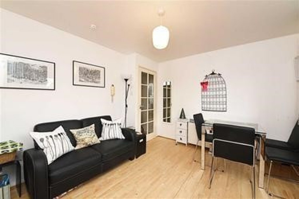 Images for 4 Blackdown Close,  London, N2