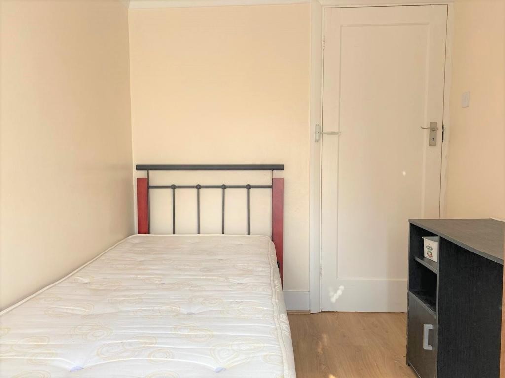 Images for Pymmes Green Road,  London, N11
