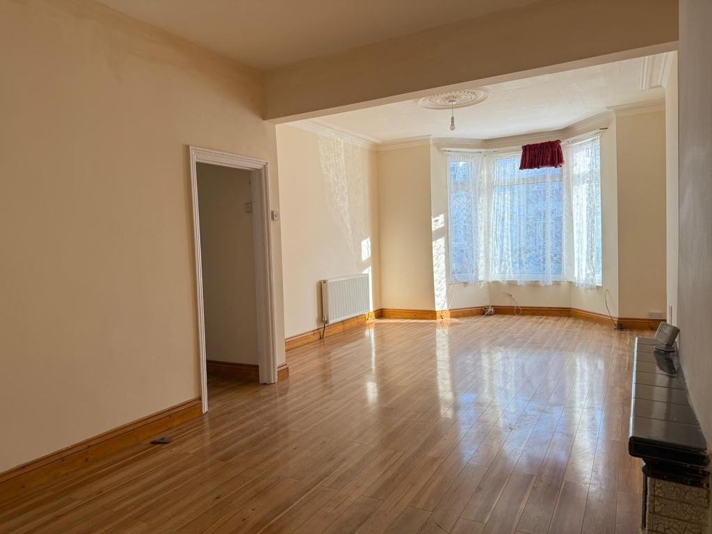 Images for Glencoe Avenue,  Ilford, IG2