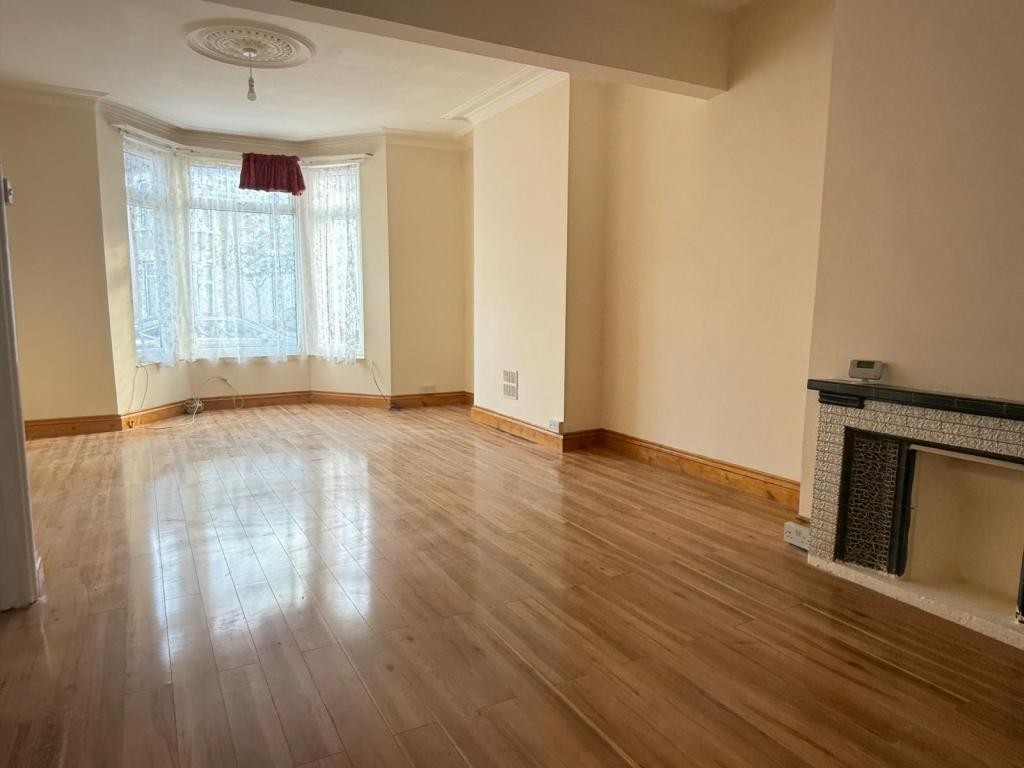 Images for Glencoe Avenue,  Ilford, IG2