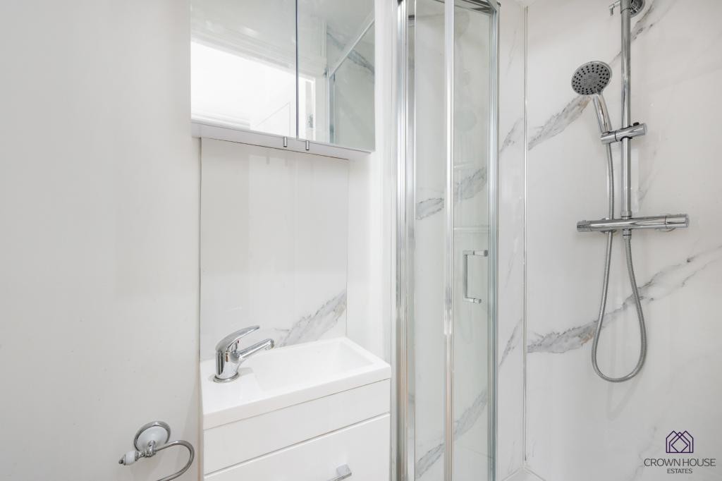 Images for Spencer Road,  London, N11