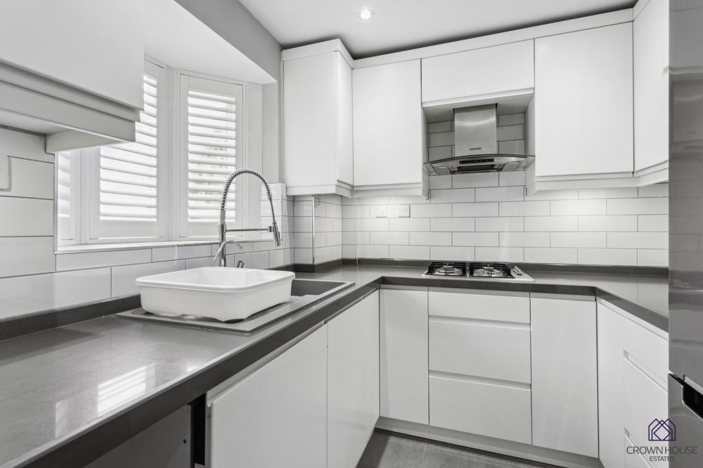 Images for Firs Avenue,  London, N11