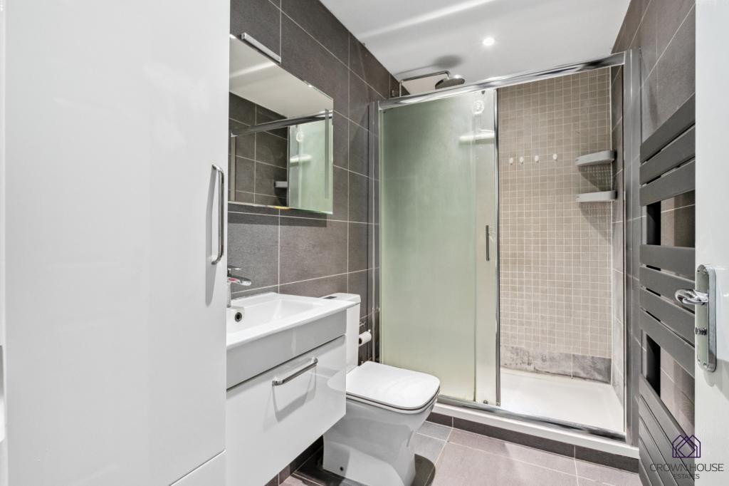 Images for Firs Avenue,  London, N11